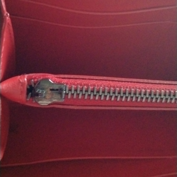 💕Christian Louboutin long Panettone wallet💕 - Picture 11 of 11